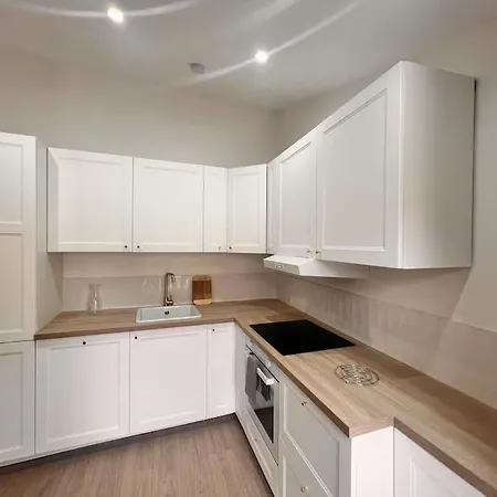 Charmand Pied A Terre 2eme Etage, Coeur St Raph, Ideal Famille * Saint-Raphael (Var)