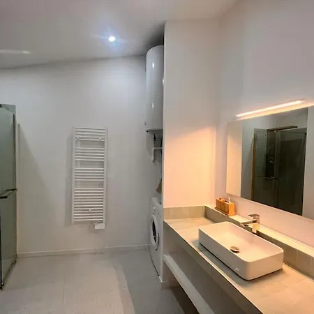 Charmand Pied A Terre 2eme Etage, Coeur St Raph, Ideal Famille Saint-Raphael (Var)